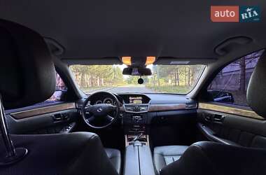 Седан Mercedes-Benz E-Class 2011 в 
