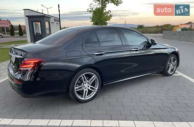 Седан Mercedes-Benz E-Class 2016 в 