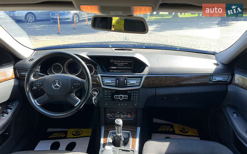 Универсал Mercedes-Benz E-Class 2013 в Львове фото 12 Универсал Mercedes-Benz E-Class 2013 в Львове