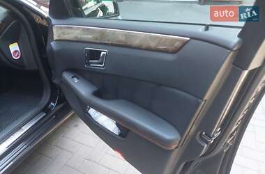 Седан Mercedes-Benz E-Class 2010 в 