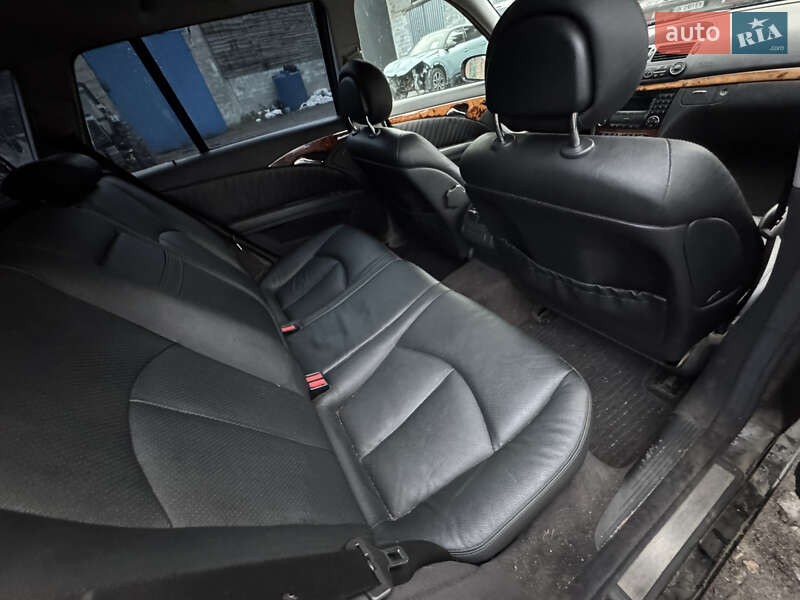 Универсал Mercedes-Benz E-Class 2004 в Ровно