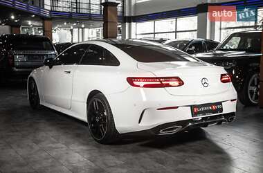 Купе Mercedes-Benz E-Class 2017 в 