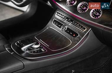 Купе Mercedes-Benz E-Class 2017 в 