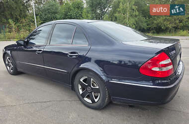 Седан Mercedes-Benz E-Class 2003 в 