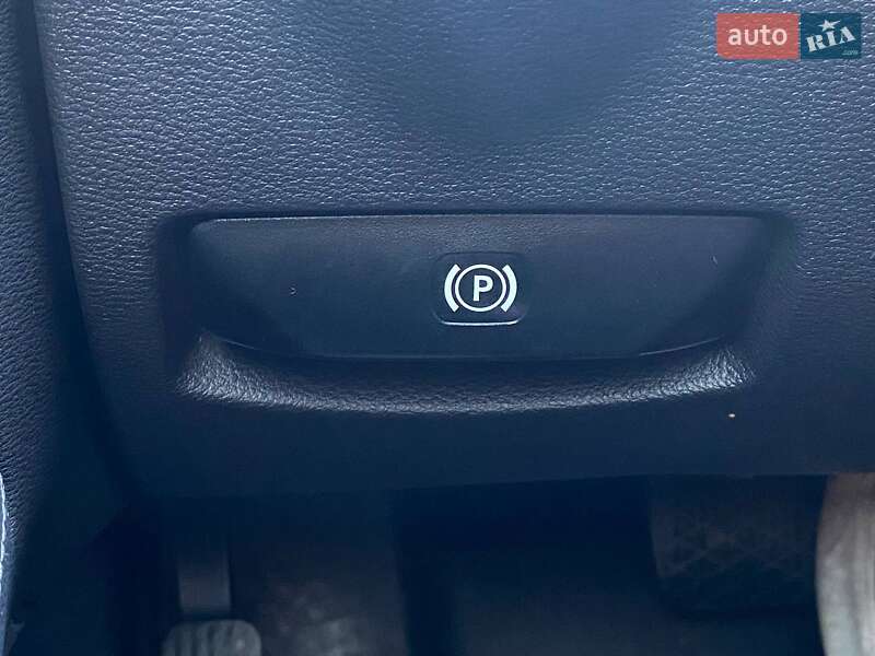 Универсал Mercedes-Benz E-Class 2010 в Киеве