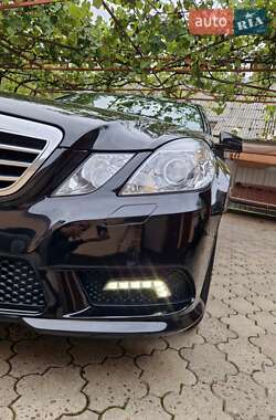Универсал Mercedes-Benz E-Class 2009 в 