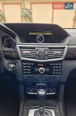 Универсал Mercedes-Benz E-Class 2009 в 