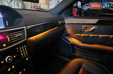 Универсал Mercedes-Benz E-Class 2009 в 