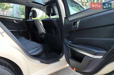 Седан Mercedes-Benz E-Class 2013 в 
