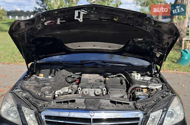 Седан Mercedes-Benz E-Class 2012 в 