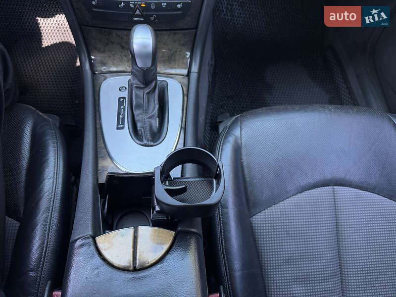 Седан Mercedes-Benz E-Class 2005 в Хмельницькому