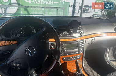 Седан Mercedes-Benz E-Class 2005 в  фото 9 Седан Mercedes-Benz E-Class 2005 в