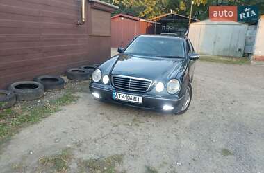 Седан Mercedes-Benz E-Class 2000 в 