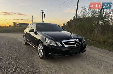 Mercedes-Benz E-Class 2011