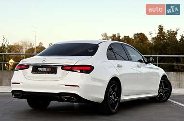 Седан Mercedes-Benz E-Class 2022 в 