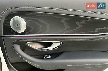 Седан Mercedes-Benz E-Class 2022 в 