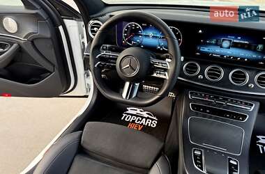 Седан Mercedes-Benz E-Class 2022 в 