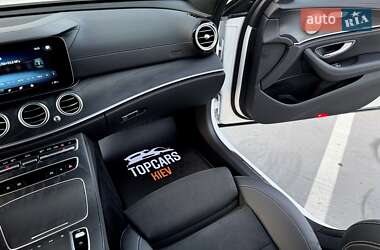 Седан Mercedes-Benz E-Class 2022 в 