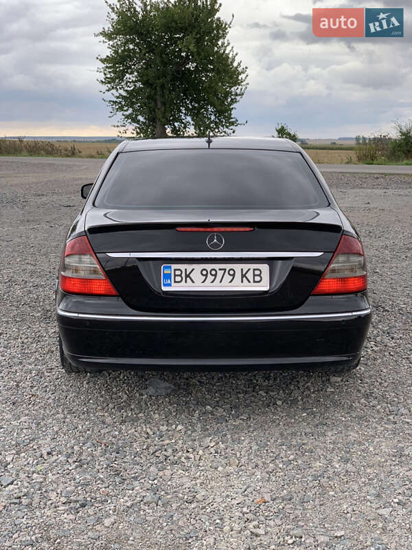 Седан Mercedes-Benz E-Class 2006 в Нововолынске фото 13 Седан Mercedes-Benz E-Class 2006 в Нововолынске