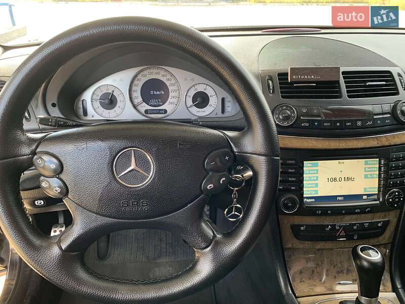 Седан Mercedes-Benz E-Class 2006 в Нововолынске фото 27 Седан Mercedes-Benz E-Class 2006 в Нововолынске