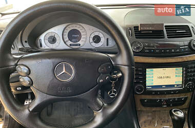Седан Mercedes-Benz E-Class 2006 в  фото 27 Седан Mercedes-Benz E-Class 2006 в