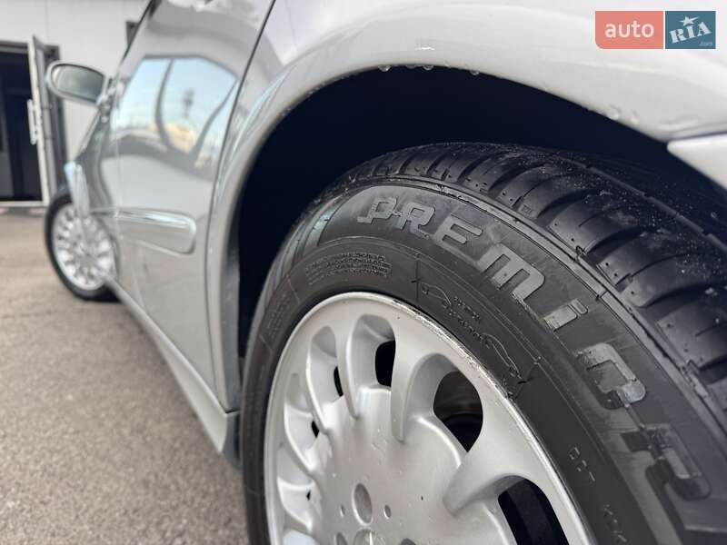 Універсал Mercedes-Benz E-Class 2006 в Тернополі