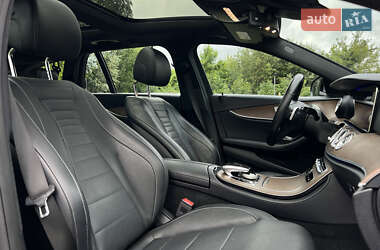 Универсал Mercedes-Benz E-Class 2017 в 