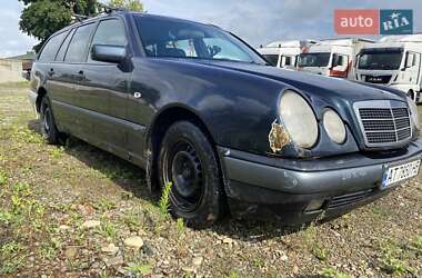 Универсал Mercedes-Benz E-Class 1998 в 