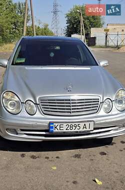 Седан Mercedes-Benz E-Class 2002 в 