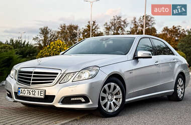 Седан Mercedes-Benz E-Class 2009 в Ужгороді