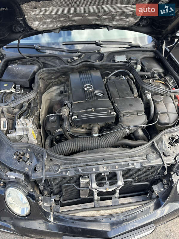 Седан Mercedes-Benz E-Class 2003 в Броварах