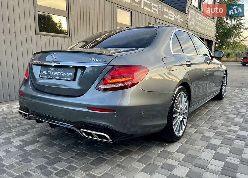 Седан Mercedes-Benz E-Class 2019 в Киеве