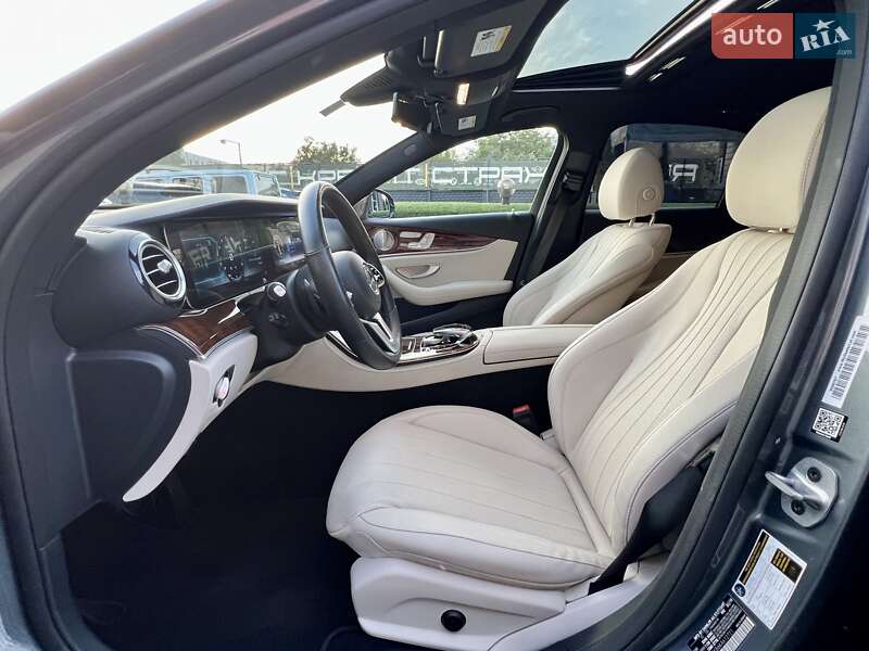Седан Mercedes-Benz E-Class 2019 в Киеве