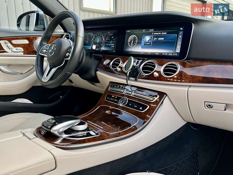 Седан Mercedes-Benz E-Class 2019 в Киеве