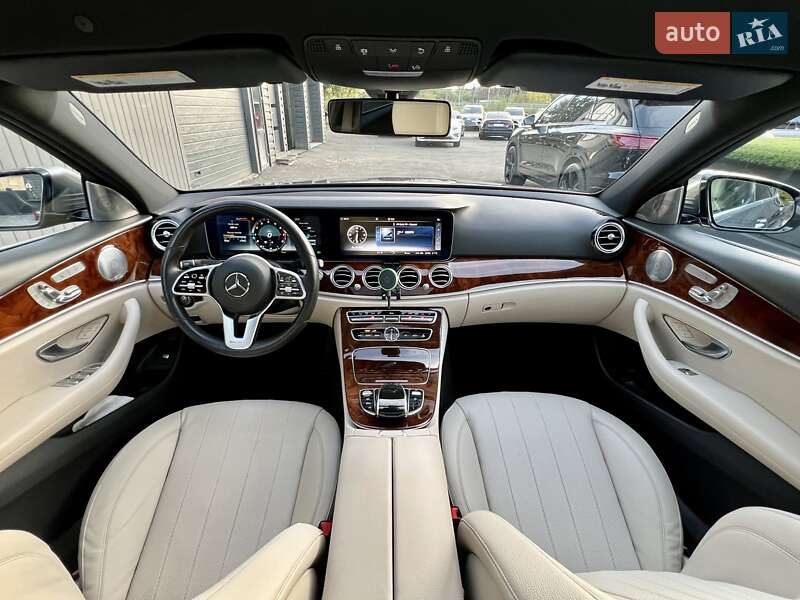Седан Mercedes-Benz E-Class 2019 в Киеве