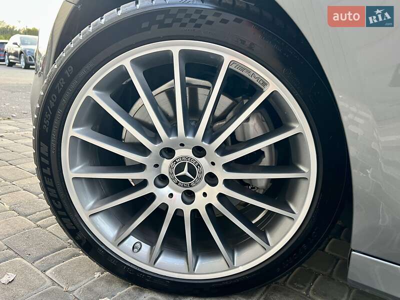 Седан Mercedes-Benz E-Class 2019 в Киеве