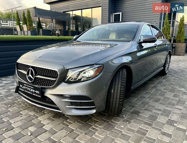 Седан Mercedes-Benz E-Class 2019 в Киеве