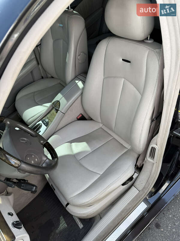 Седан Mercedes-Benz E-Class 2002 в Днепре