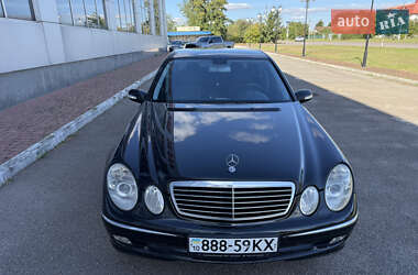 Седан Mercedes-Benz E-Class 2004 в 