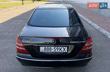 Седан Mercedes-Benz E-Class 2004 в 