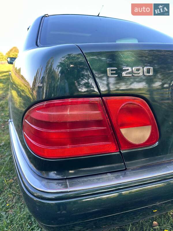 Седан Mercedes-Benz E-Class 1997 в Черновцах