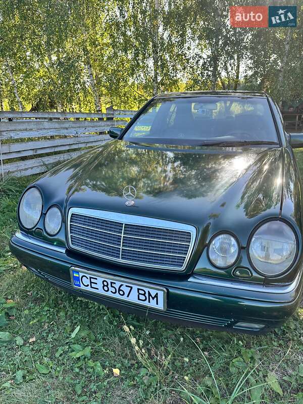 Седан Mercedes-Benz E-Class 1997 в Черновцах