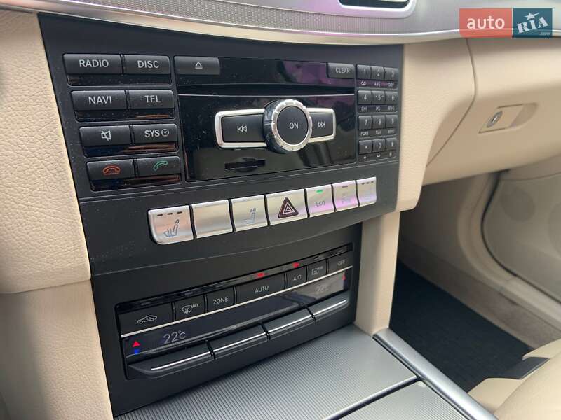 Универсал Mercedes-Benz E-Class 2014 в Киеве