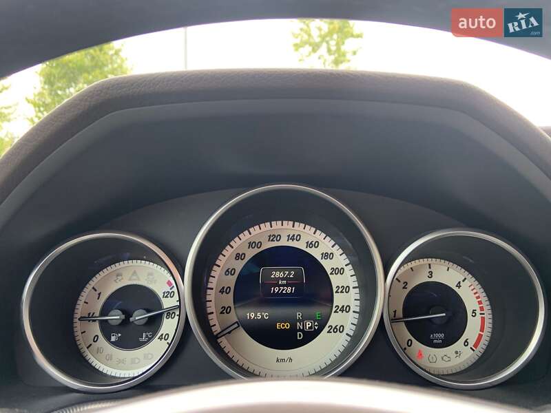 Универсал Mercedes-Benz E-Class 2014 в Киеве