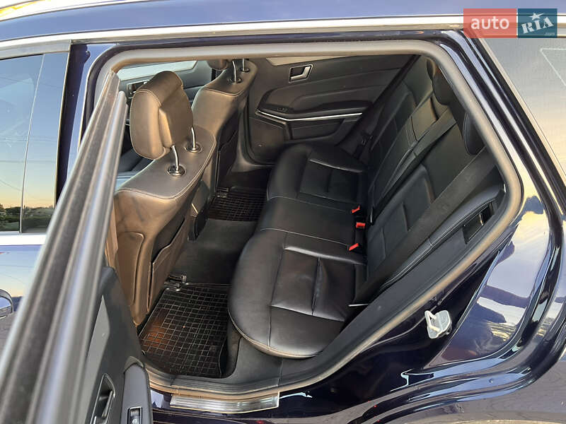 Універсал Mercedes-Benz E-Class 2013 в Нововолинську