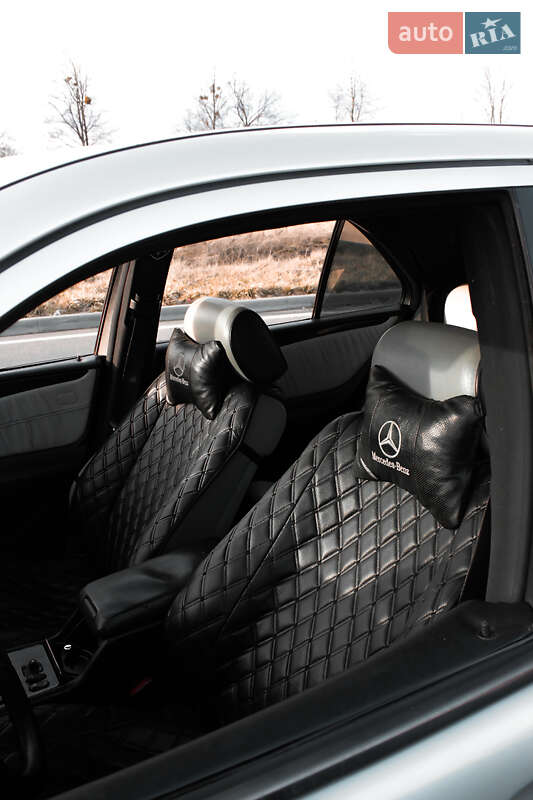 Седан Mercedes-Benz E-Class 1998 в Хмельницком