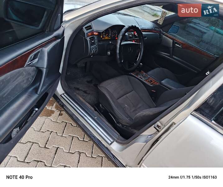 Седан Mercedes-Benz E-Class 1998 в Шепетовке