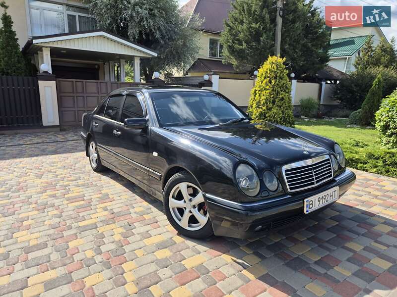 Mercedes-Benz E-Class 1996