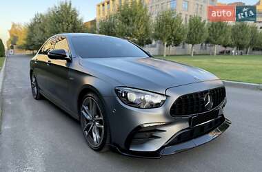 Седан Mercedes-Benz E-Class 2022 в 