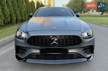 Седан Mercedes-Benz E-Class 2022 в 